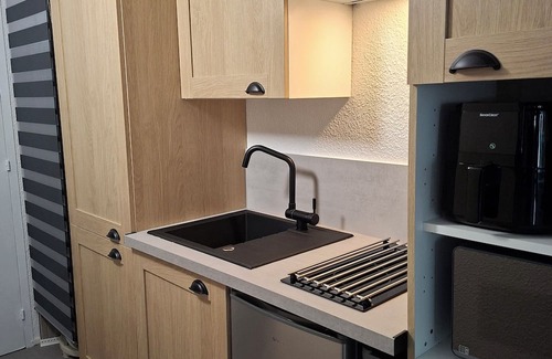 Carquefou Apartment | Cosy new studio near Nantes