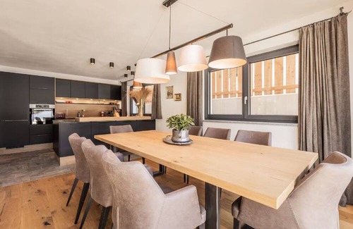 Weidach Ski Chalet | Wonderful 4-bedroom chalet in Leutasch
