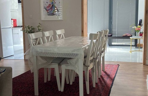 Southwick House | House in Brighton & Hove with Parking