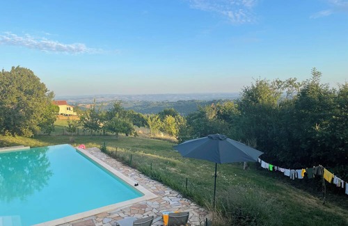Sabadel-Latronquiere House | To wake up to the sound of birdsong