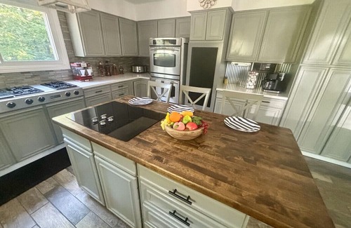 Decatur House | Huge Estate Property w/indoor pool, sauna, hot tub, sleeps up to 28 Weddings!