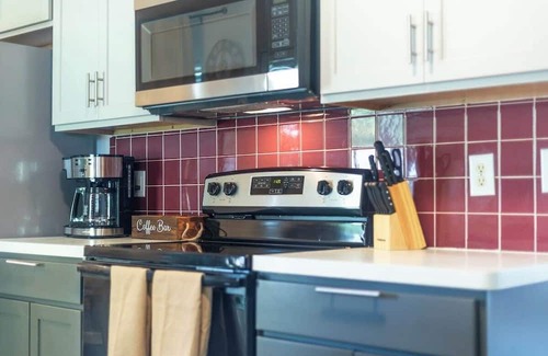 Spring Creek House | 15135 Family-Friendly Home Near Top Attractions