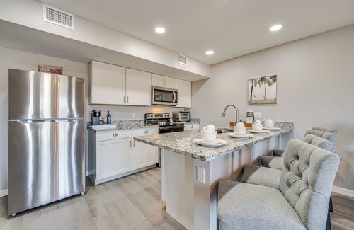 Davenport Condo | 8 Mi to Disney: Davenport Condo w/Private Balcony