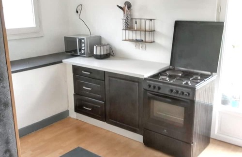 Cagny House | Homerez - Charming house with enclosed garden in Cagny