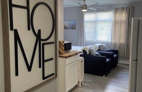 Huddleston Condo | Wake & Lake at Mariner's Landing SML