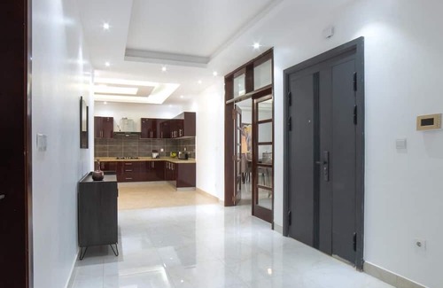 Ngor Apartment | Grand standing 3 chambre salon