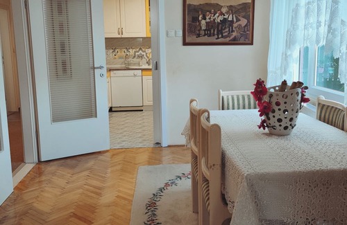 Skopje House | ZNK Family House: children-friendly cozy place with a yard in delightful Skopje