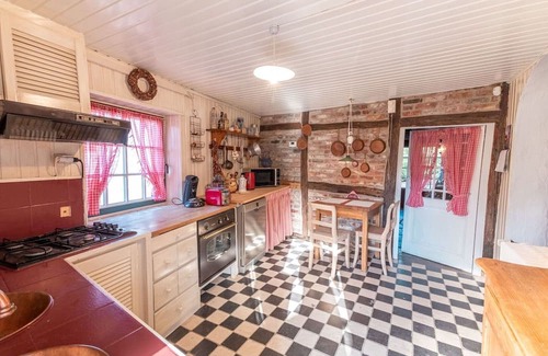 Grand Coo House | House in Coo near Famous Waterfalls