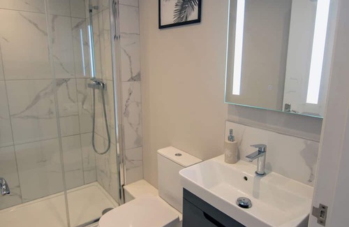 Salisbury Apartment | City View Apartment II - Salisbury. 1 bed in the centre of the Medieval City