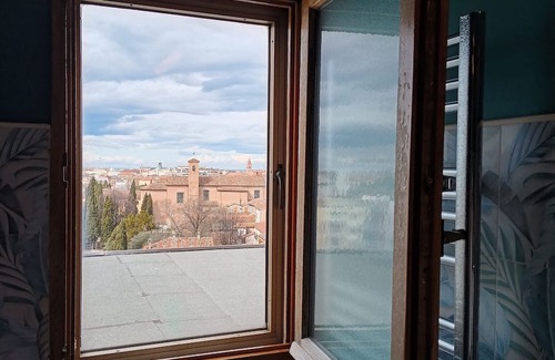 Rimini Apartment | Rooftop penthouse in Rimini, a stone's throw from the Palcongressi and the Arch of Augustus.