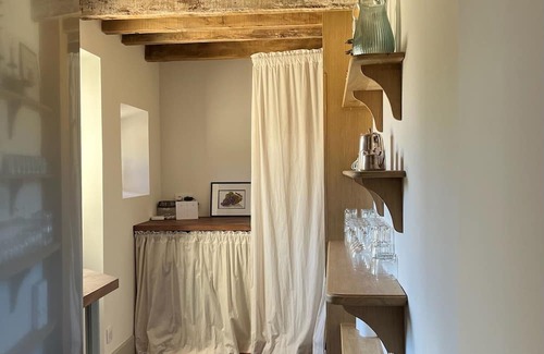Montbouy Cottage | Charming Countryside Cottage/House