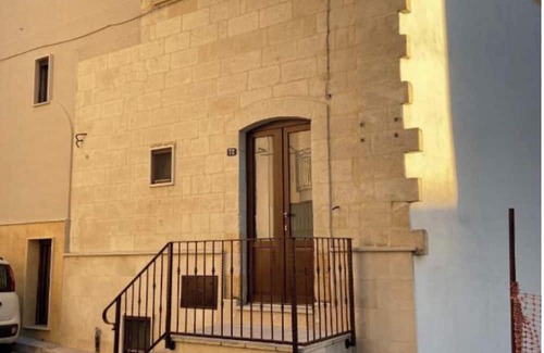 Laterza House | The mansions of Umberto I Street