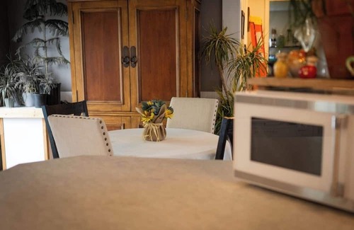Kennewick Other | Rainy Acres Flower Farm and Retreat HousenFarm Stay and Micro Venues