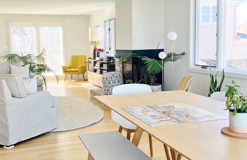 Avon House | Modern 4-bdrm family beach house with WiFi, Central AC in the heart of Bay Head