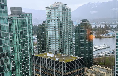 Coal Harbour Apartment | 2 Bedroom 2 Bath In Downtown Vancouver