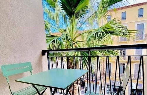 La Gare Apartment | 2-BEDROOM CITY CENTER APARTMENT FULLY EQUIPPED BALCONY ELEVATOR PRIVATE PARKING