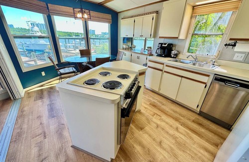 Nettles Island House | Intracoastal Riverfront living at Sunrise Views, a cozy 1-bedroom home