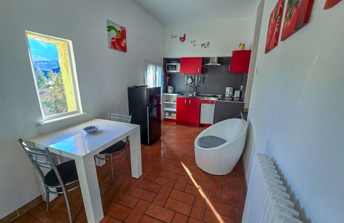La Robine-sur-Galabre Apartment | Apartment in Provence in a quiet area with mountai