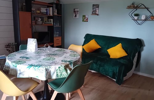 Nieuil l'Espoir Ski Chalet | Country cottage 15 minutes from Poitiers and numerous leisure parks