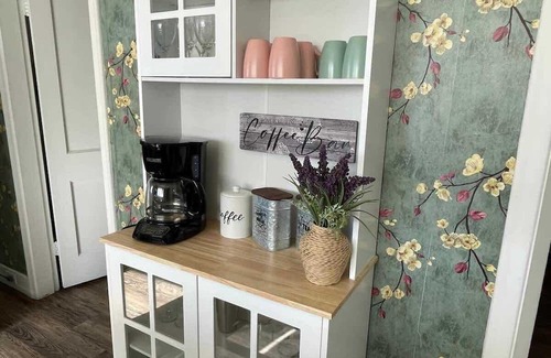 Drumheller House | Helen's Hideaway Summ