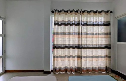 Polhena Bed & Breakfast | Skyy Villa - Standard Triple Room