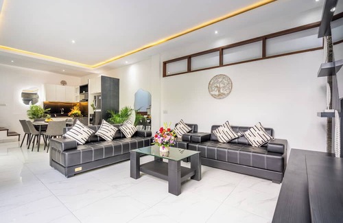 Sunset Road Villa | Villa Shinta (by JB Villas)