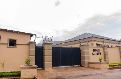 Lilongwe Apartment | Classic One Bedroom Apartment, Spacious with Modern facilities