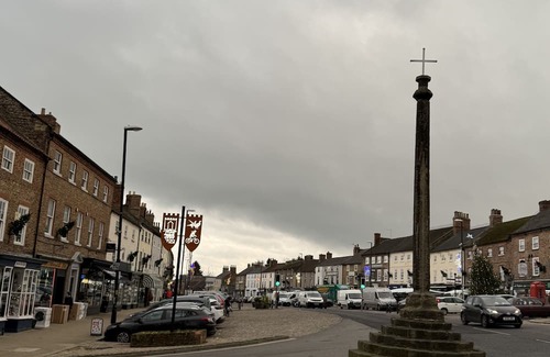 Bedale House | The Market Hideaway - Bedale town centre
