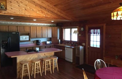 Torch Cabin | Waterfront Cabin on Ohio River