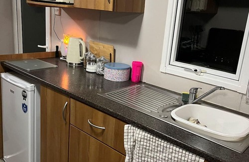 Clacton-on-Sea House | Superb 8 berth caravan with free WiFi at Highfield Grange ref 26706WR