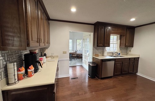 Huntsville House | Charming & Cozy 3-bedroom house in North Alabama