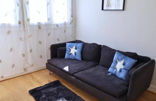 Amiens Nord Apartment | La Pause Franche - Pro & family, Parking - 9 pers