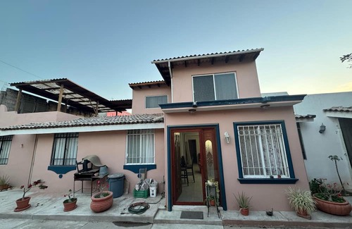 Mezcales House | Spacious 4-bedroom townhome with AC "master bedroom only" in San Vicente