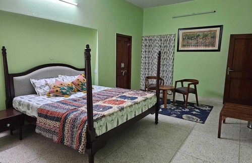 Panch Batti Bed & Breakfast | Charming 3-bedroom bed & breakfast in marvelous Jaipur with WiFi, AC