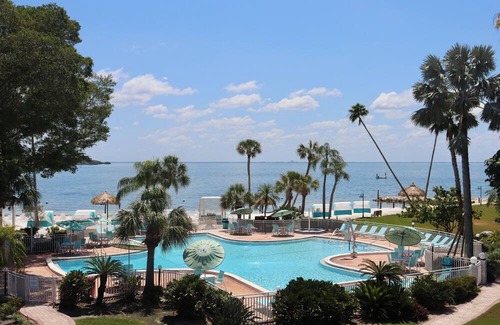 Pinellas Point House | Coastal Retreat Near Pier Aquarium, Maximo Park, & Scenic Ambiance
