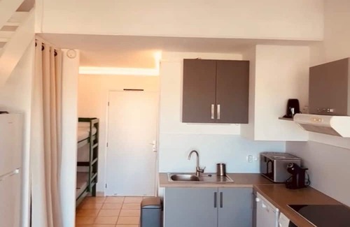 Prunete Apartment | Charmant T2 rénové avec vue mer