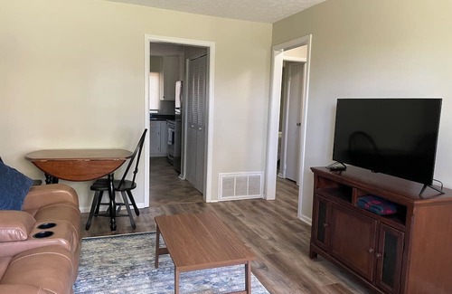 Madisonville Apartment | Charming 2-bedroom apartment near sports complex Madisonville