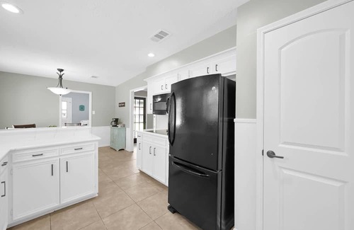 Spring House | 4-bedroom Spring Retreat - Minutes from The Woodlands