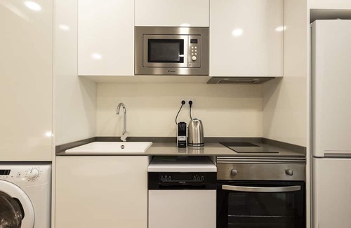 Benicalap Apartment | Cortes Suites B by Concept Flats