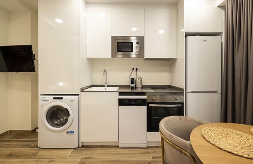 Benicalap Apartment | Cortes Suites B by Concept Flats