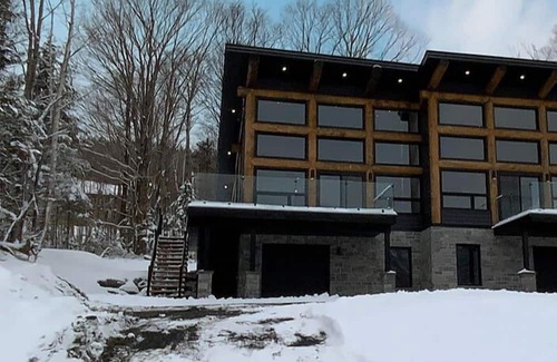 Saint-Philemon Cottage | Chalet Capella - Mountain Views, Nature, Spa