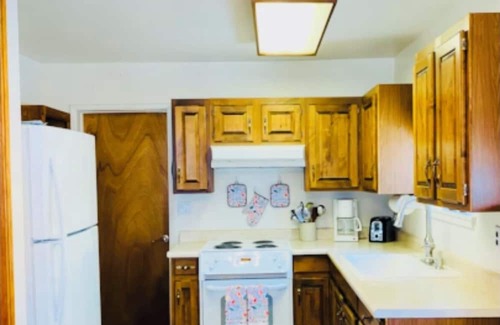 Prattville House | Prattville by the Lake