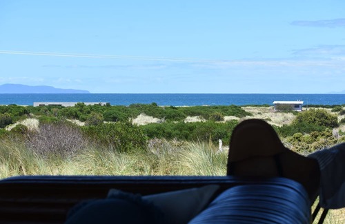 Dolphin Sands House | Anasa - Freycinet Holiday Houses