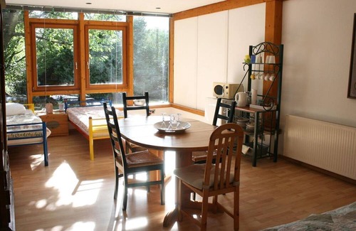 Hoehr-Grenzhausen Apartment | Comfortable, spacious apartment - 6-bed apartment