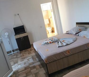 Costinesti House | Vila Strat