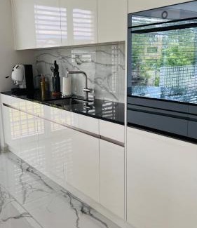 Weinfelden Apartment | Lady Elisabet
