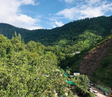 Khyber Pakhtunkhwa Hotel | Dealp hotel and restaurant kawai