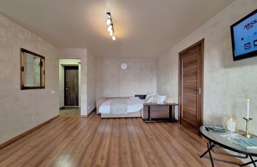 Svitlogirske Apartment | Двокімнатна квартира навпроти Театру Гоголя у центрі Полтави Мережа AlexApartments Документи для відряджень Безконтактне заселення цілодобово