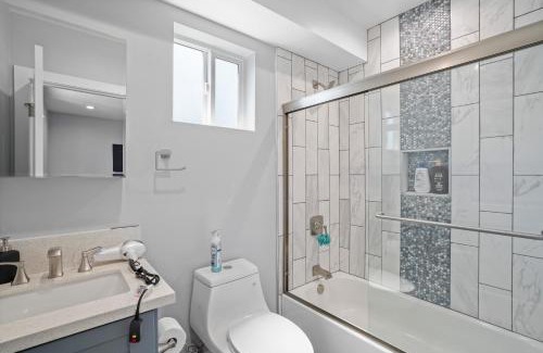 Central Alameda Bed & Breakfast | Private Room