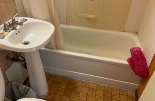 Gull Lake Hotel | Gull Lake Lodge Motel